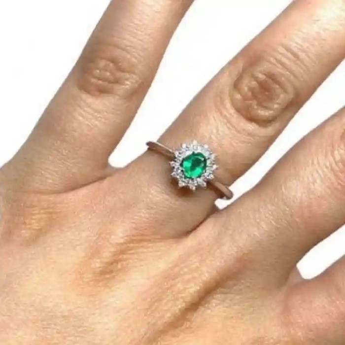 Ring woman Recarlo Camellia with emerald and diamonds R77CC001/SM-14