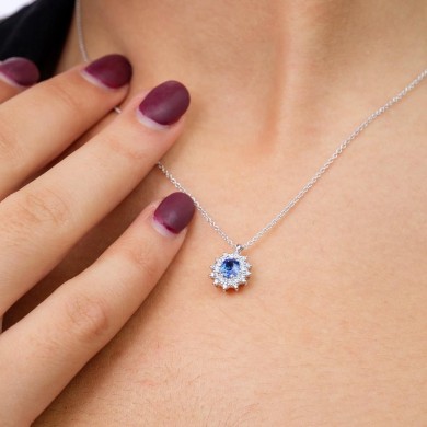 Recarlo Camellia Woman Pendant with Sapphire and Diamonds