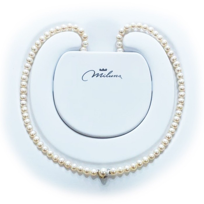 Necklace of oriental pearls and white gold Miluna PCL1835V
